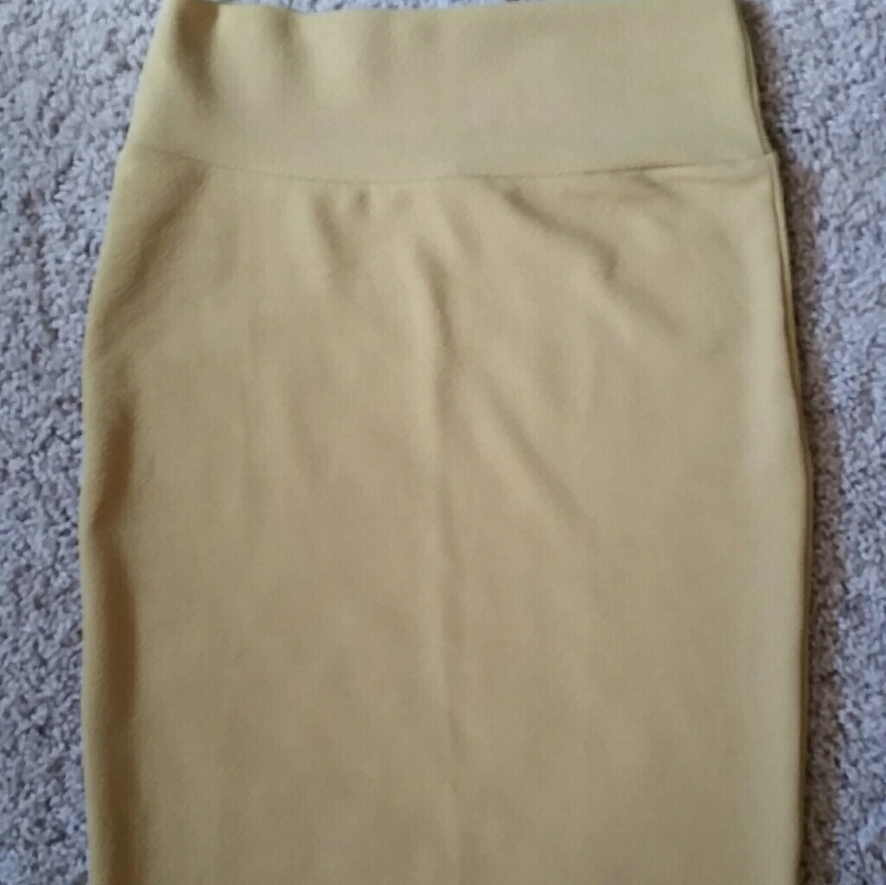 LuLaRoe Cassie